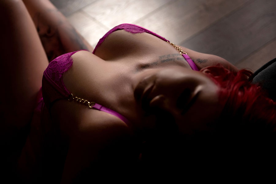 Elegant dark boudoir session