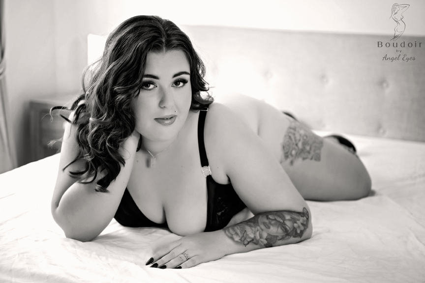 black and white fun boudoir